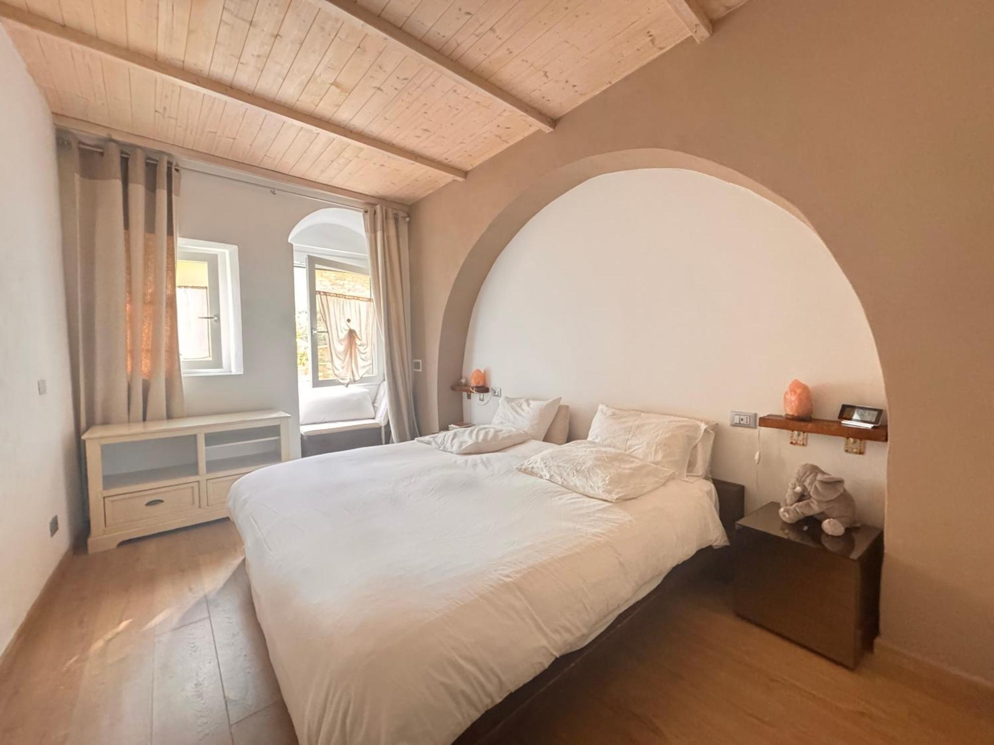 Casa Bisou Italia Wifi Et Parking Free Privato Villa Diano San Pietro Dış mekan fotoğraf