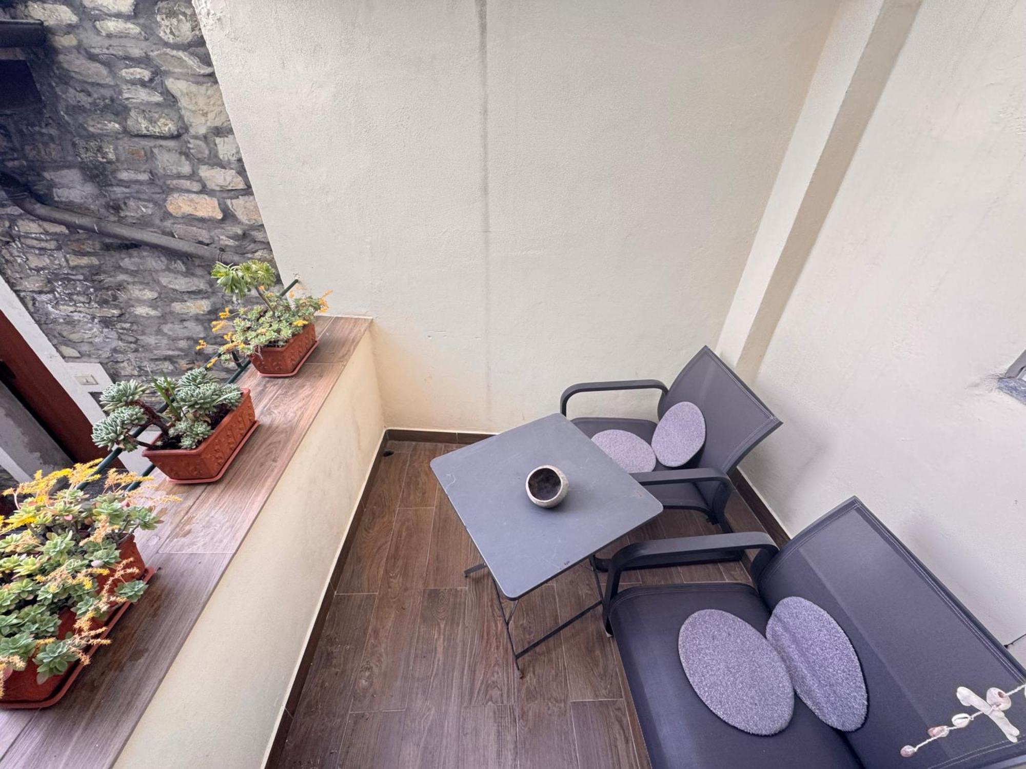 Casa Bisou Italia Wifi Et Parking Free Privato Villa Diano San Pietro Dış mekan fotoğraf