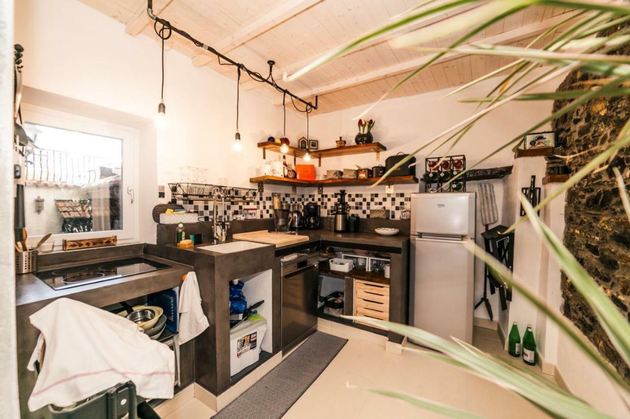 Casa Bisou Italia Wifi Et Parking Free Privato Villa Diano San Pietro Dış mekan fotoğraf