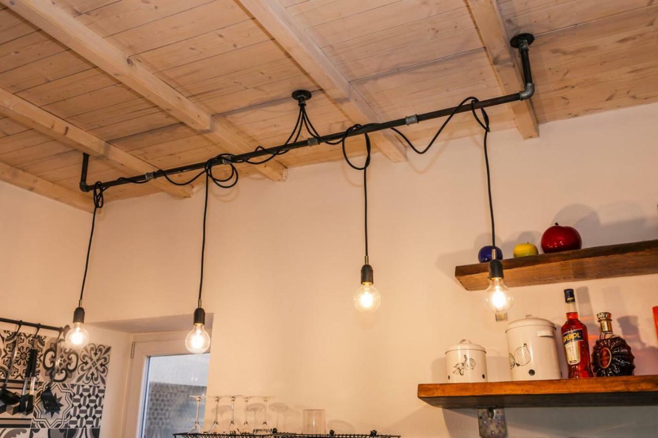 Casa Bisou Italia Wifi Et Parking Free Privato Villa Diano San Pietro Dış mekan fotoğraf