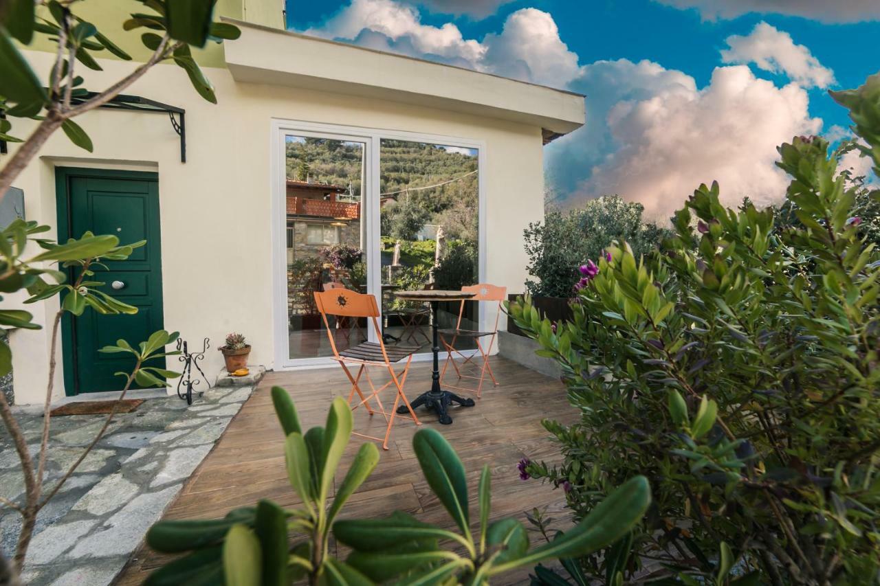 Casa Bisou Italia Wifi Et Parking Free Privato Villa Diano San Pietro Dış mekan fotoğraf