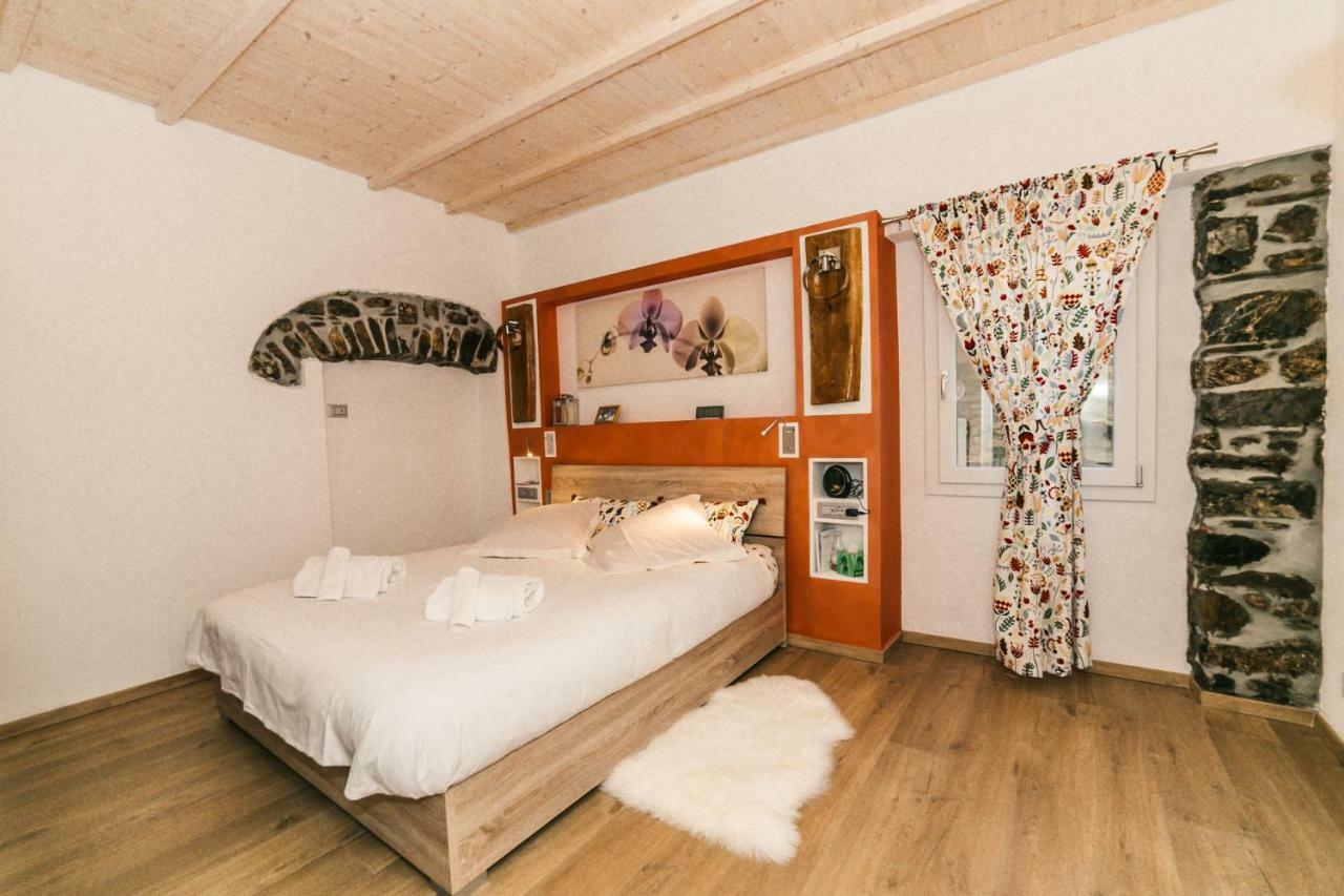 Casa Bisou Italia Wifi Et Parking Free Privato Villa Diano San Pietro Dış mekan fotoğraf